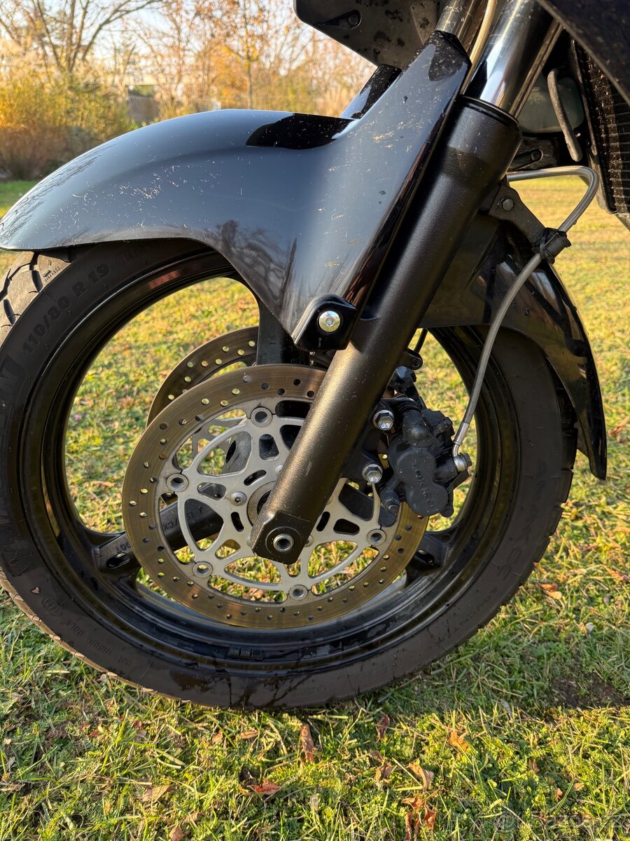 Suzuki DL 1000 V Strom - 15