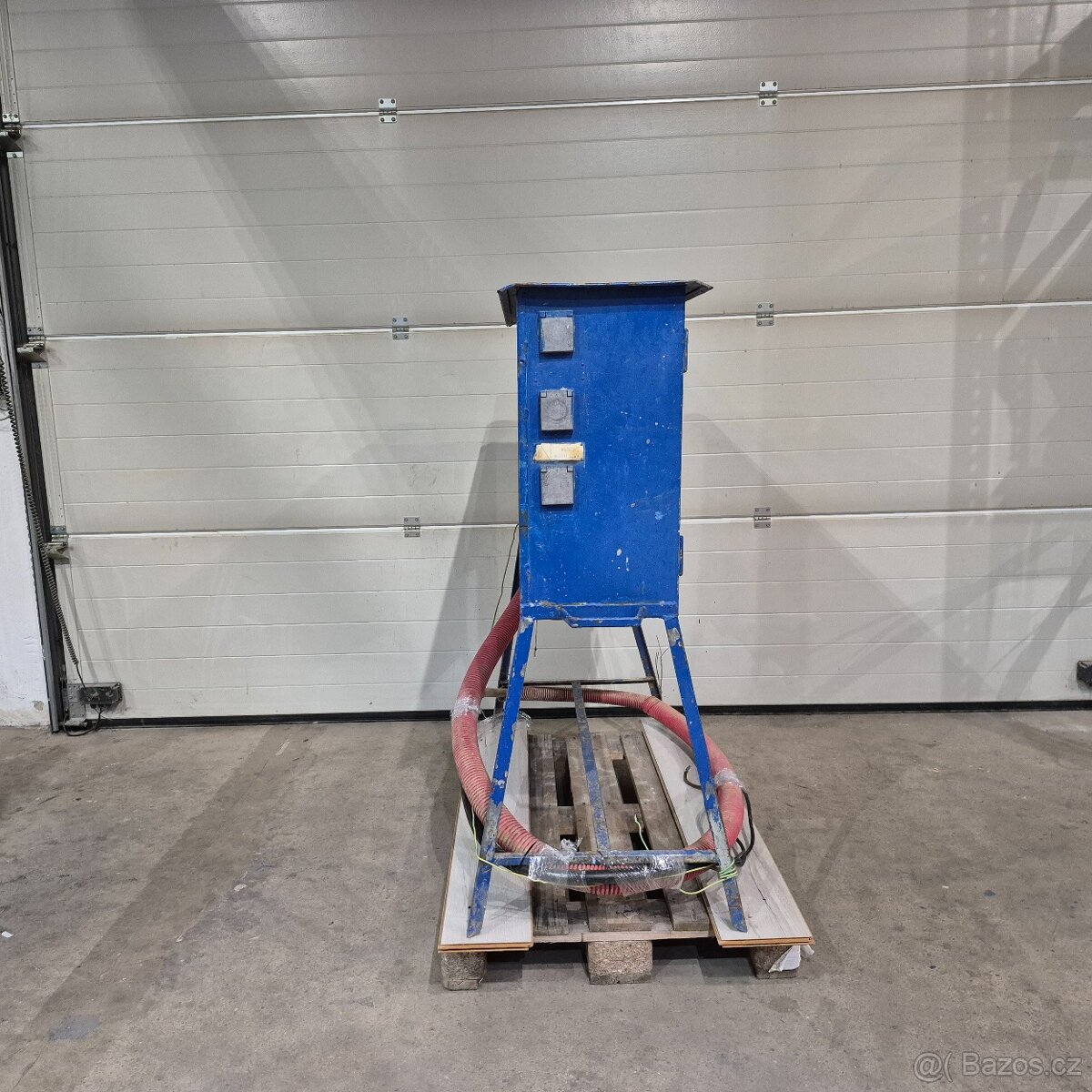 prodám stavební rozvaděč -D- - 15