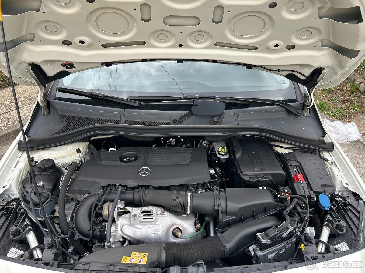Mercedes-Benz B 180i - 15