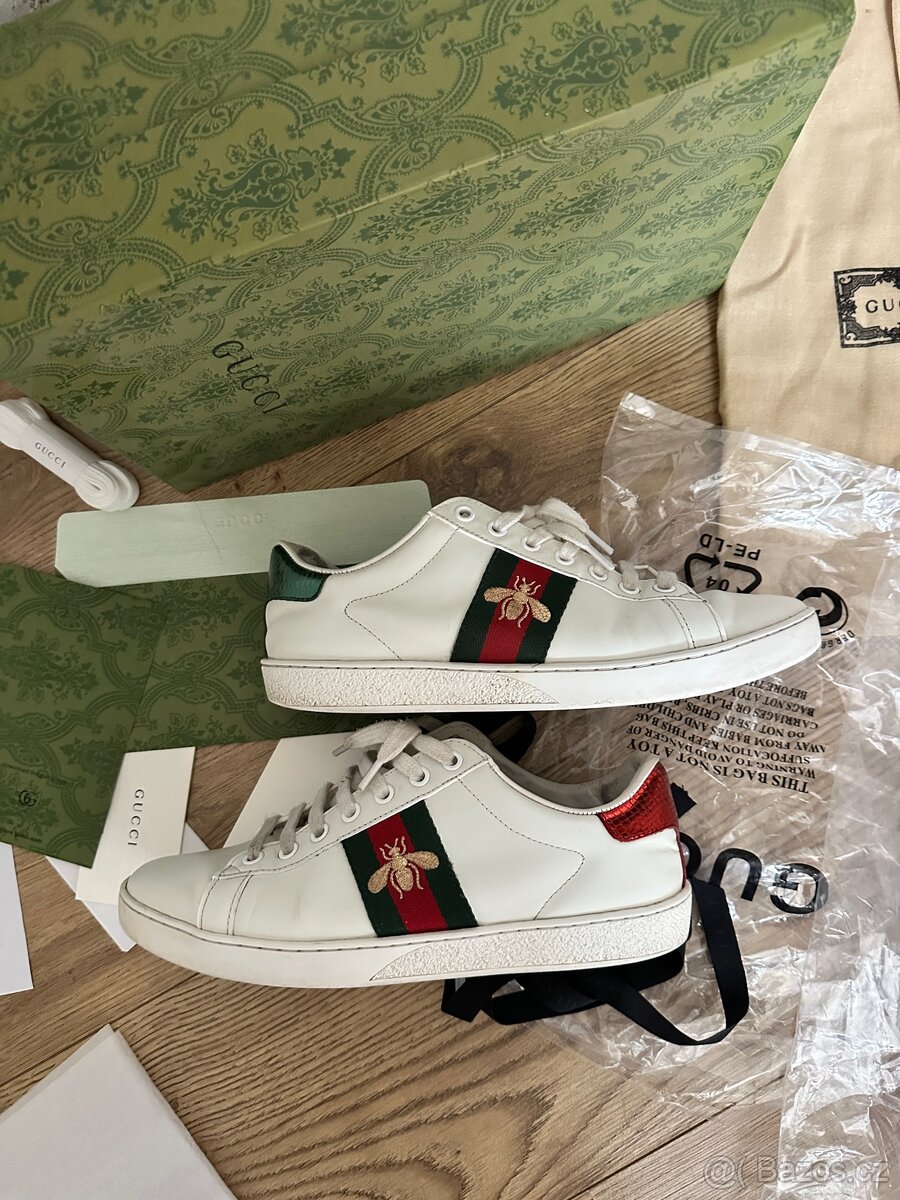 Gucci tenisky ace trainers with bee vel 40 - 15