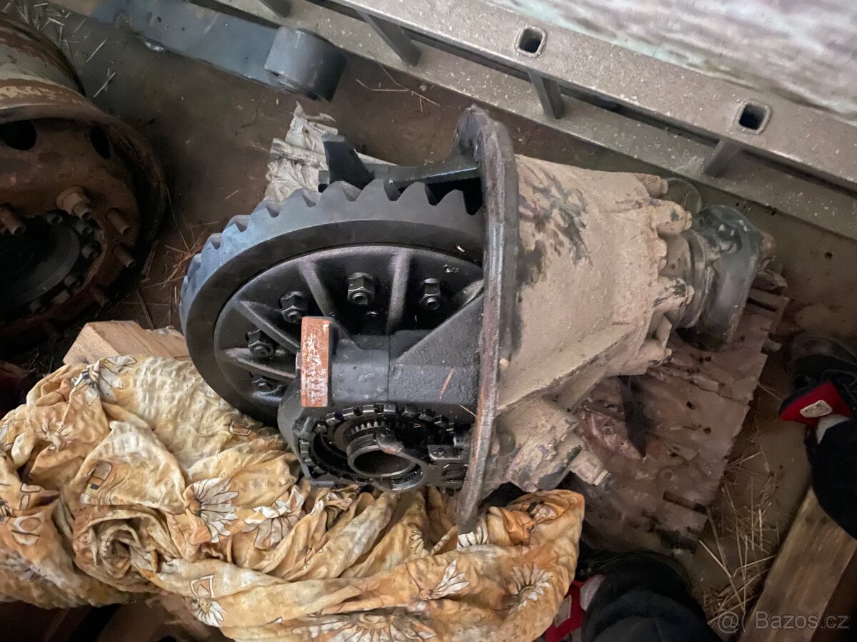 Díly na scania - 15