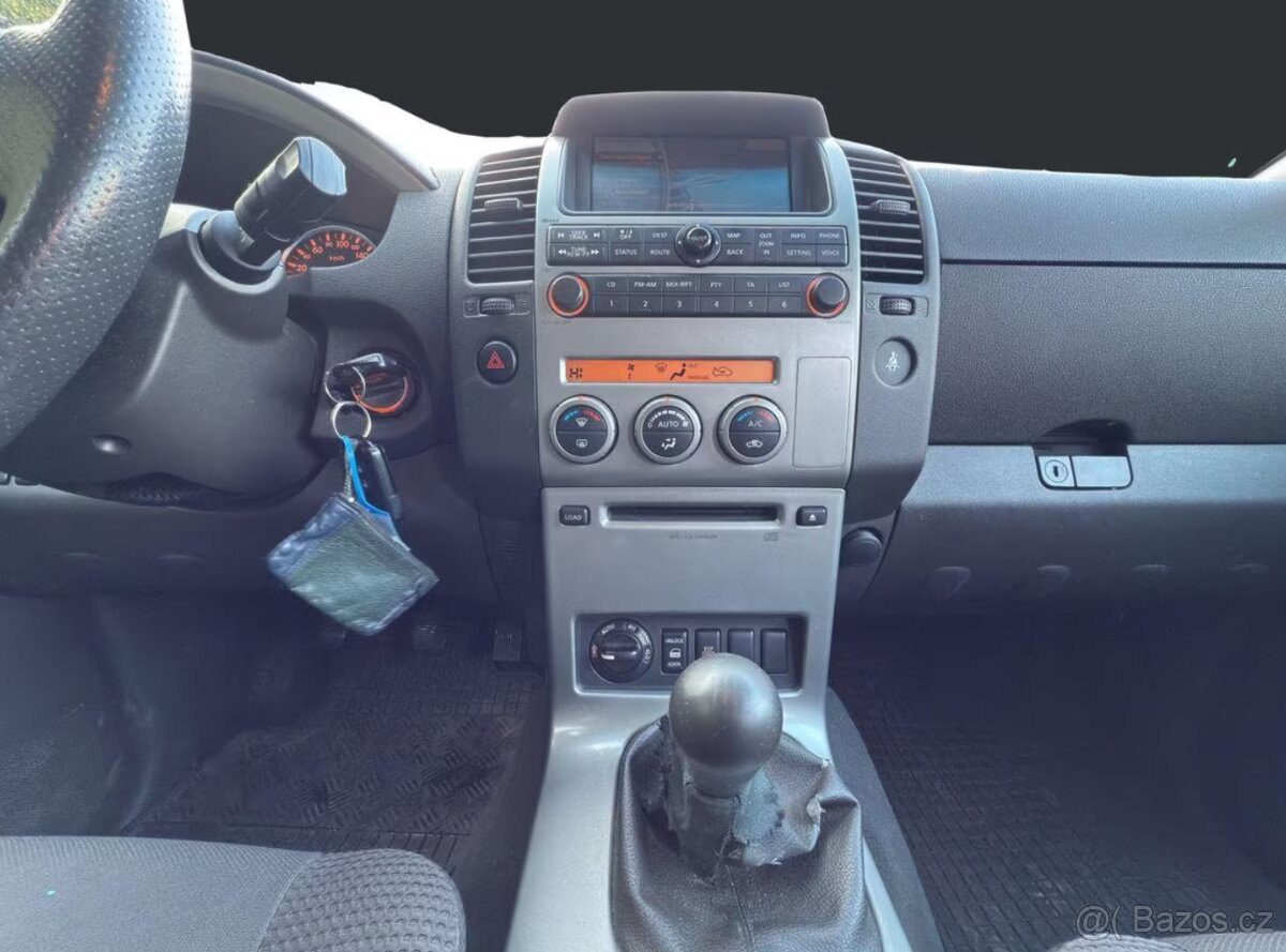 Nissan Pathfinder 2.5 dCi Elegance 126kw - 15