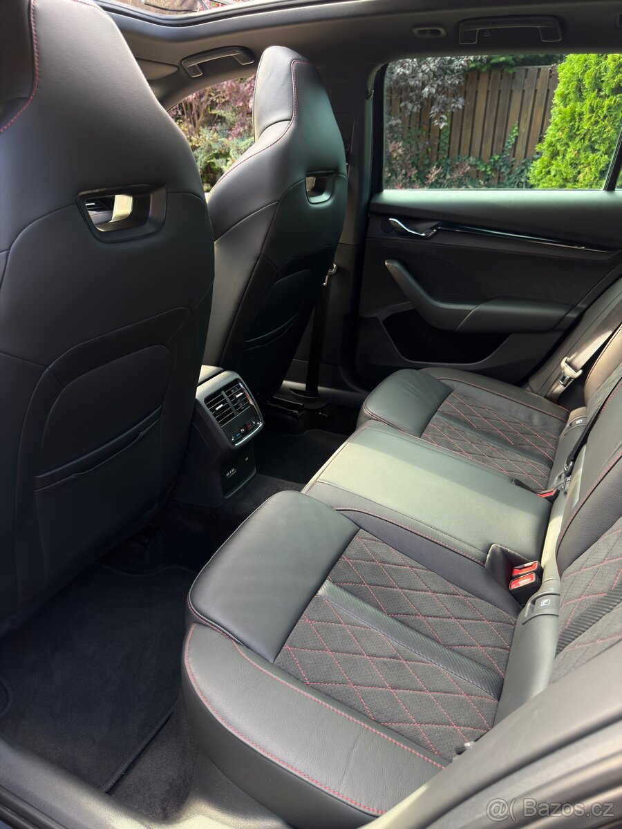 Škoda Octavia 4 RS TDI 4x4 - 15