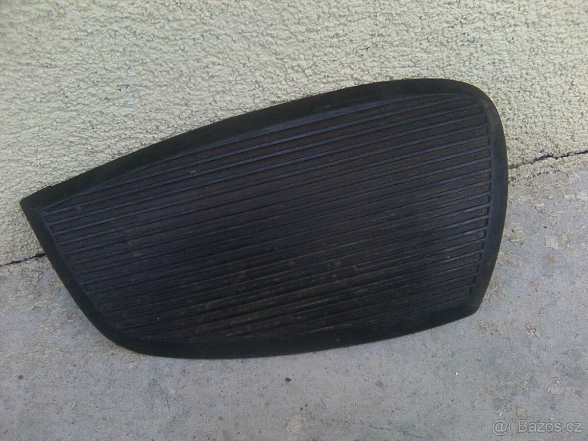 čz 125/175 476/477-blatníky,nádrže,p.světlo,kryt spojky na o - 15