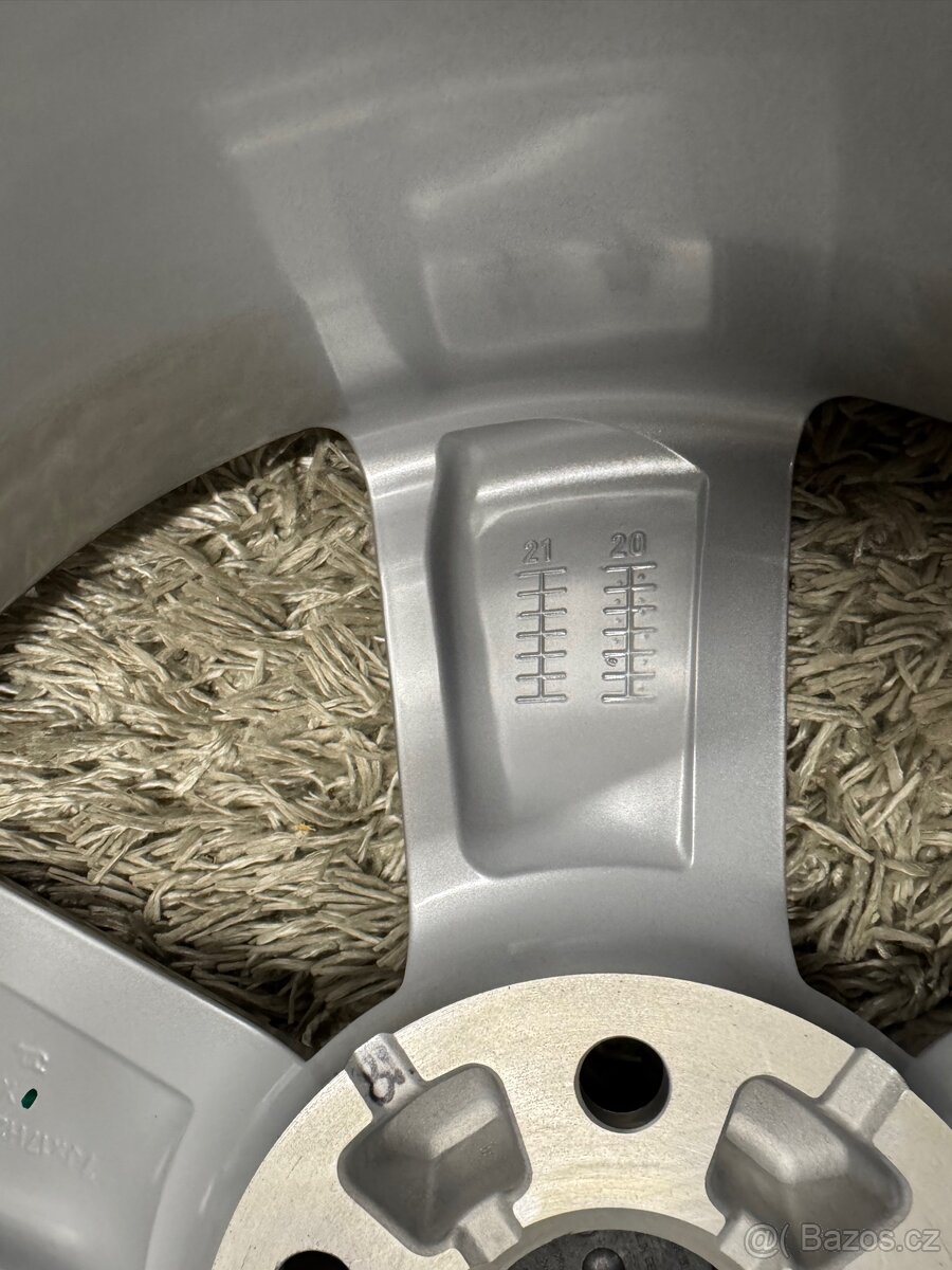 Alu disk Ratikon 57A 601 025 nový top stav - 15