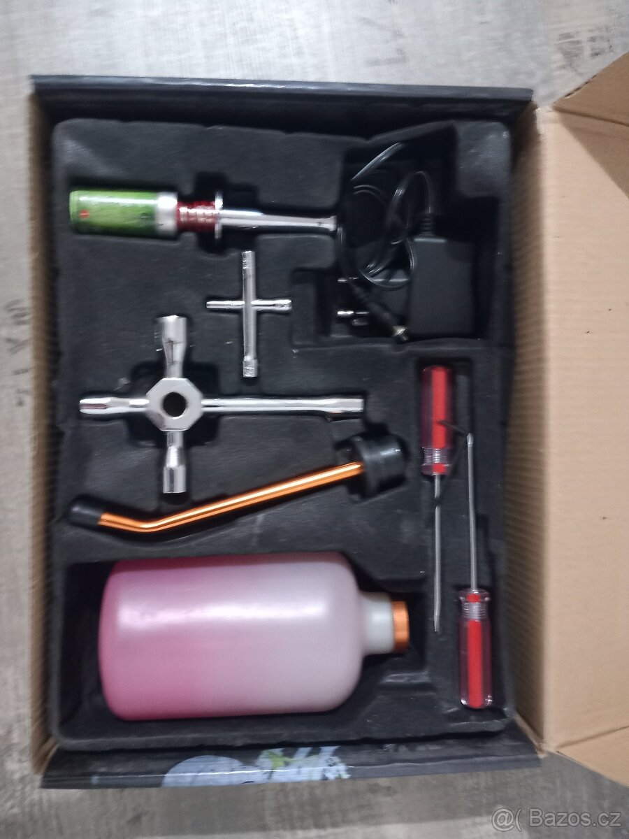 Benzinové rc auto - 15