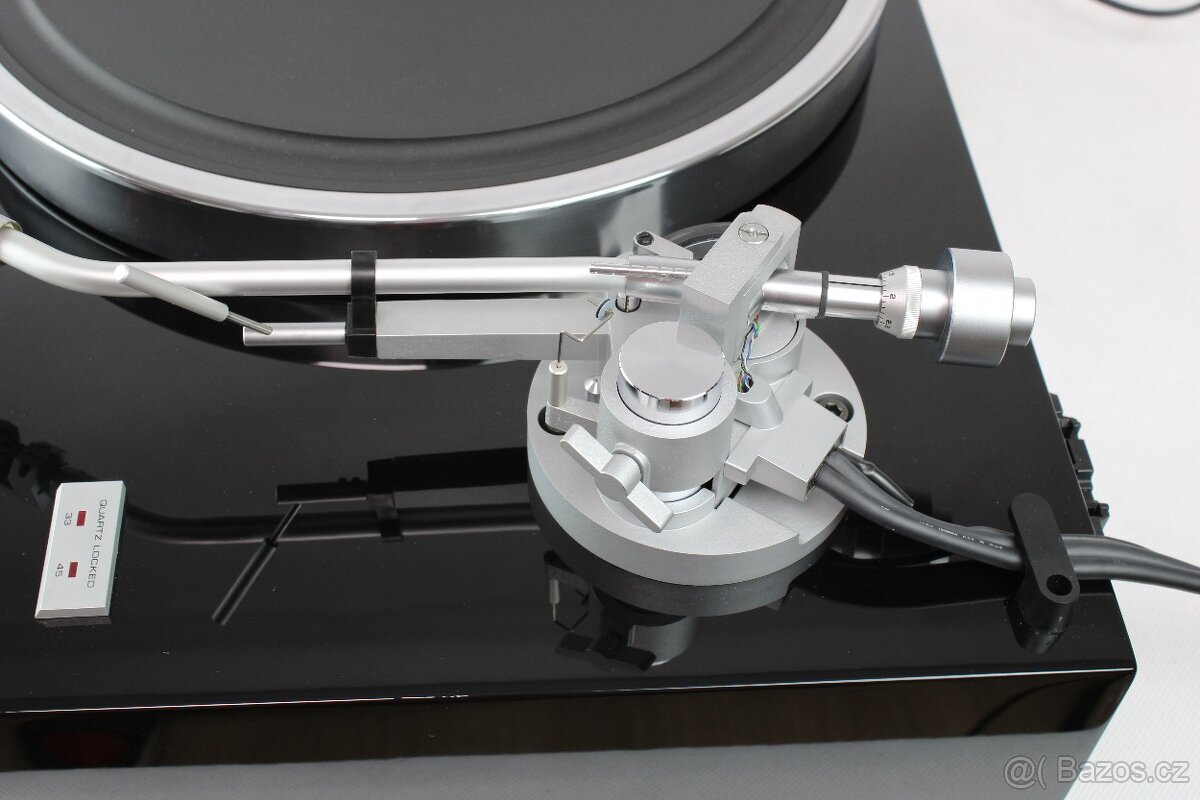 Gramofón YAMAHA GT-750 (2 - 15