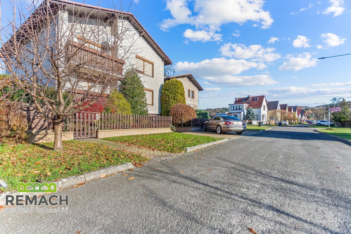 Prodej rodinný dům, 250 m², pozemek 749 m², Hronov - 15