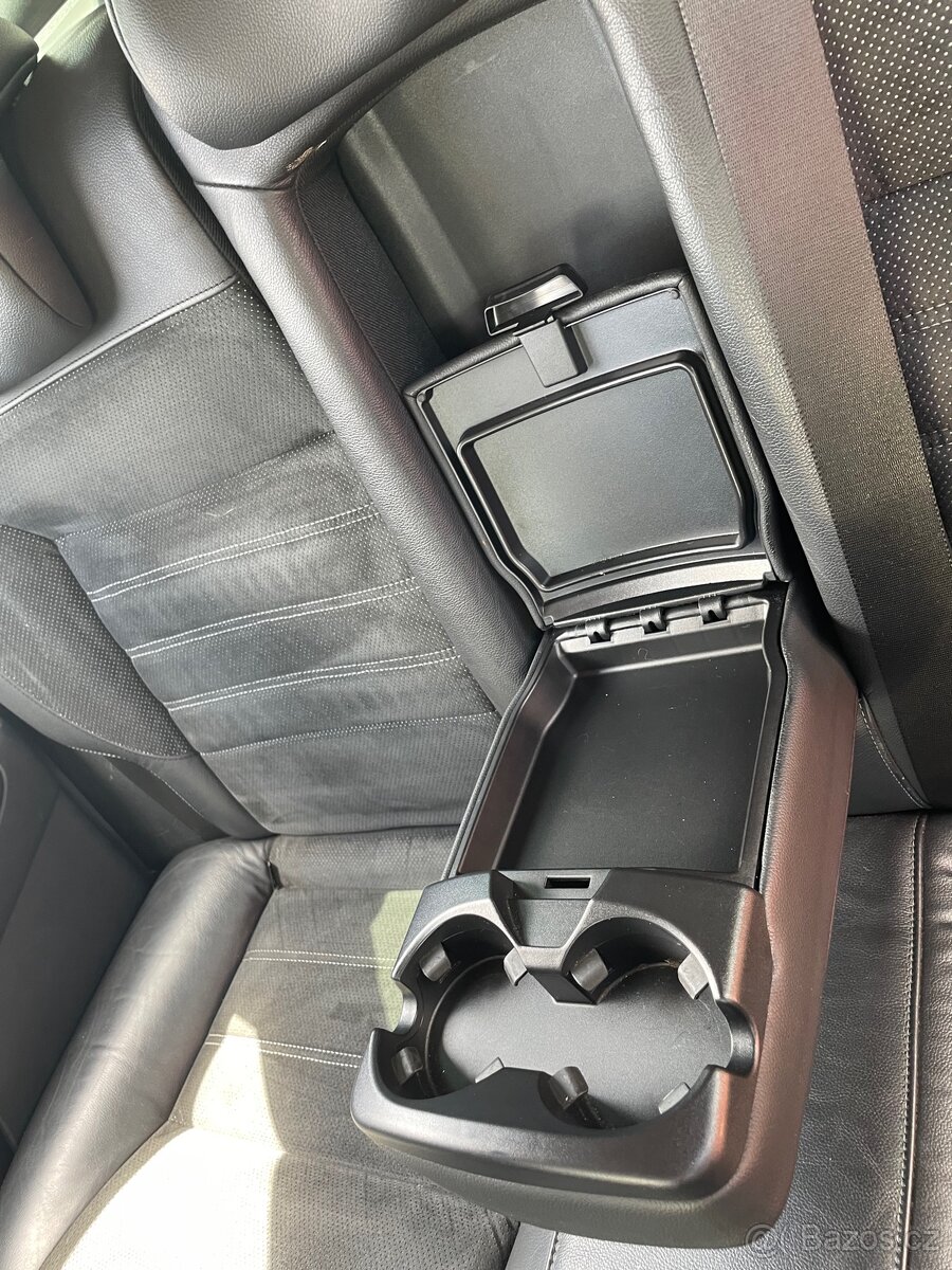 Ford Mondeo Mk4 2.0 TDCi 103 kW Titanium - 15