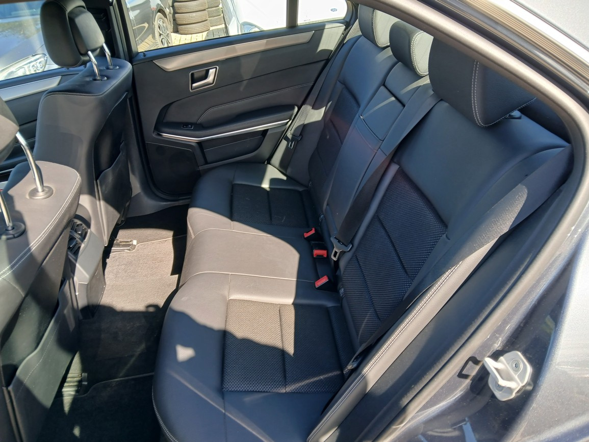 Mercedes E 250 Bluetec 108Tis Km DPH - 15