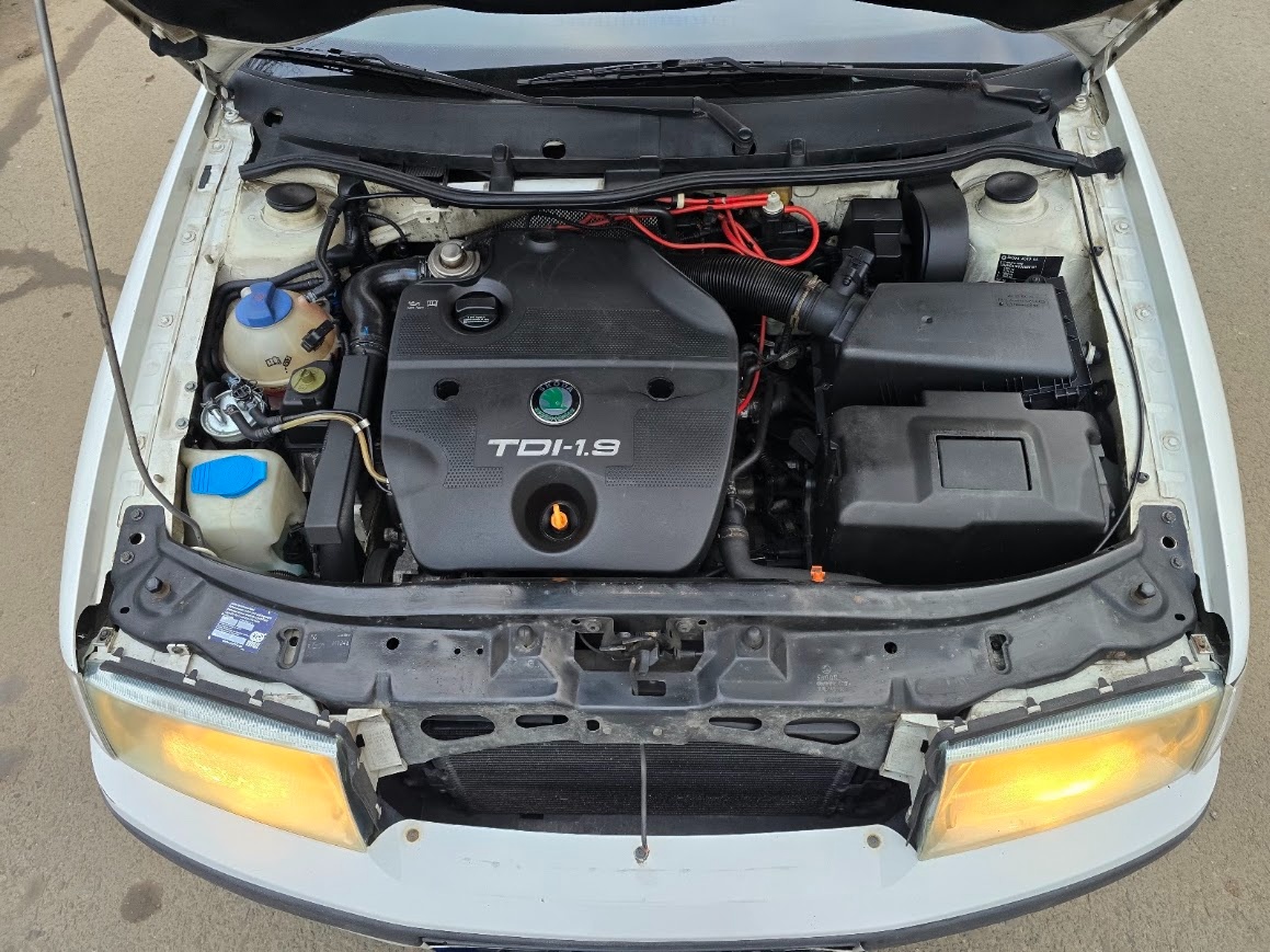 OCTAVIA 1,9TDI, 66KW, JEDE SUPER, VÝHŘEV SEDADEL - 15