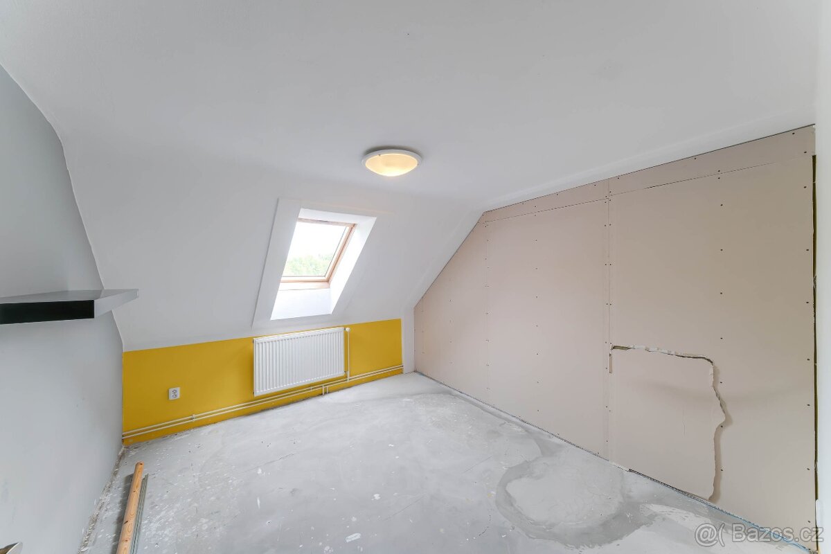 Rodinný dům 258 m² v Horních Tošanovicích - 15