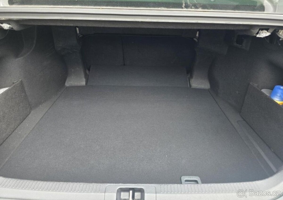 Toyota Camry 2.5-HYBRID-EXECUTIVE-SER.HIST. - 15