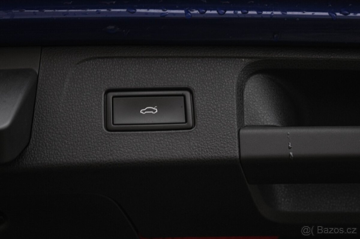 Volkswagen Passat Variant 2.0 TDI EVO Elegance DSG - 15