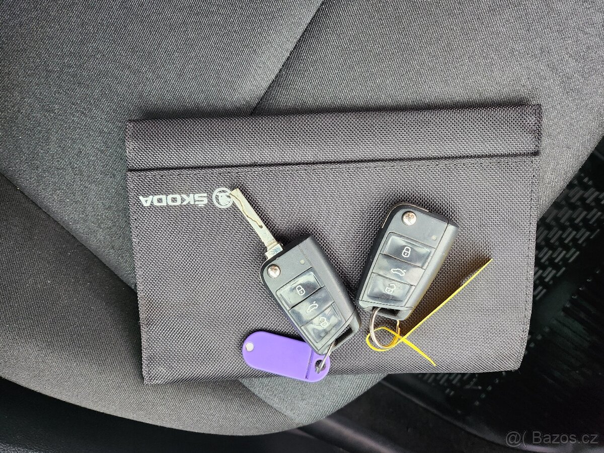 Škoda Fabia 1.0 MPI - 15