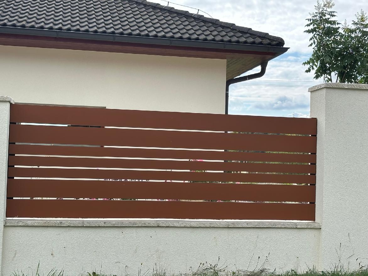 Hliníková prkna na plot - 15