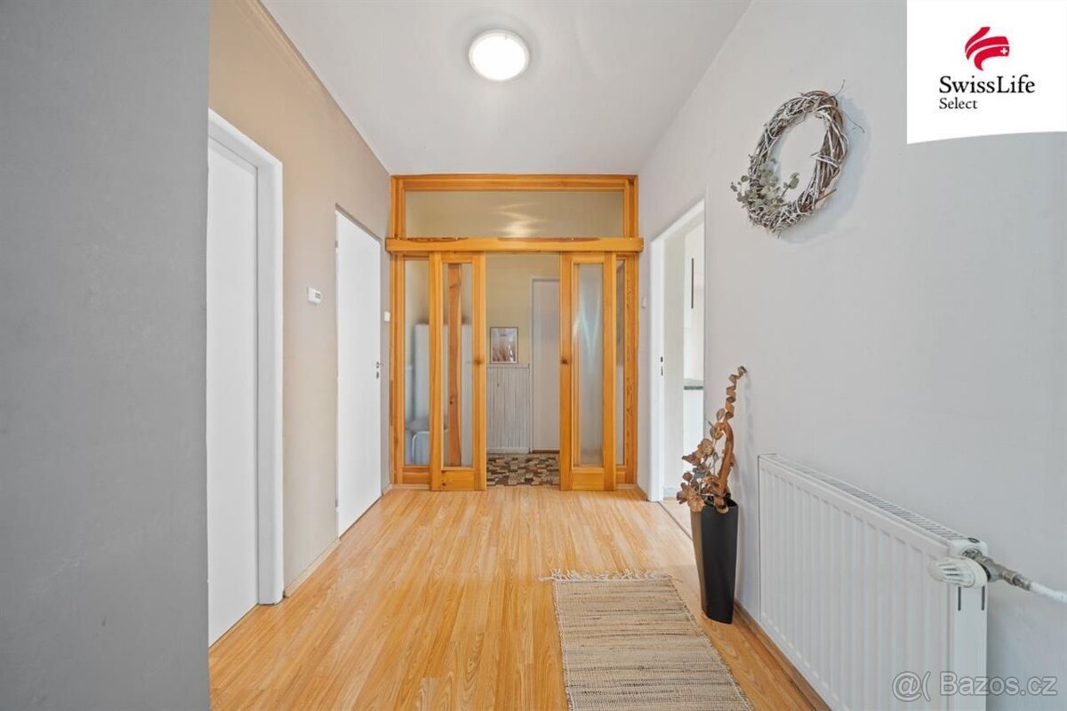 Prodej rodinného domu 300 m2 Švadlenkova, Mikulovice - 15