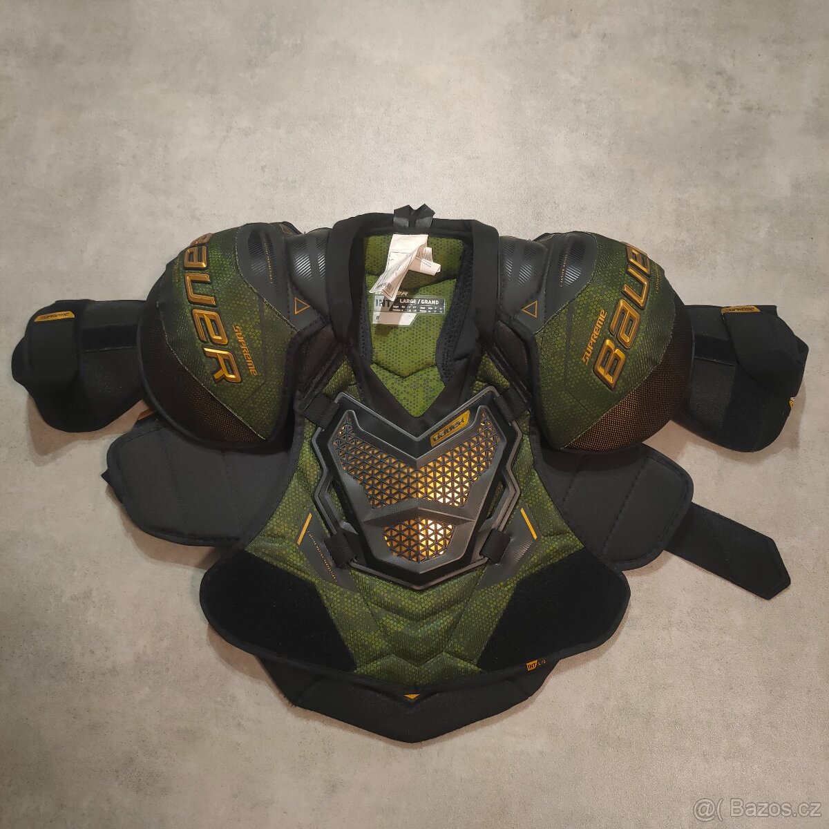 Hokejové vybavení - 15