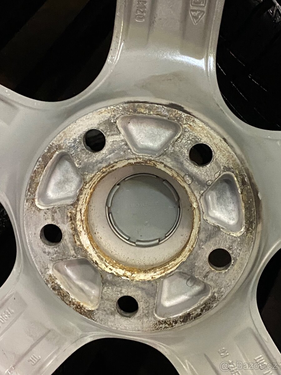 5x120 R16 7J ET34 + 205/55 R16 Michelin zimné - 15