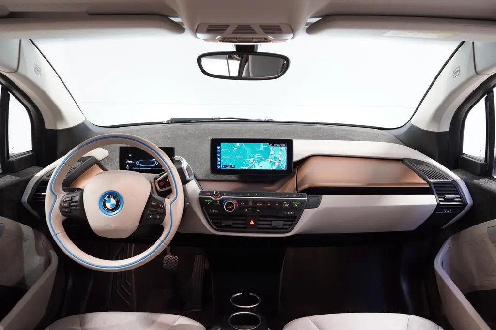 BMW i3, i3,120Ah,TEPELNÉ ČER,DPH,37TKM - 15