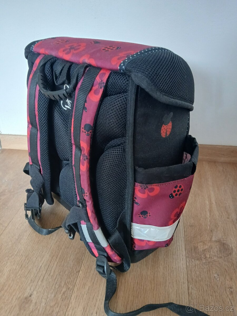 Školní aktovky - 15