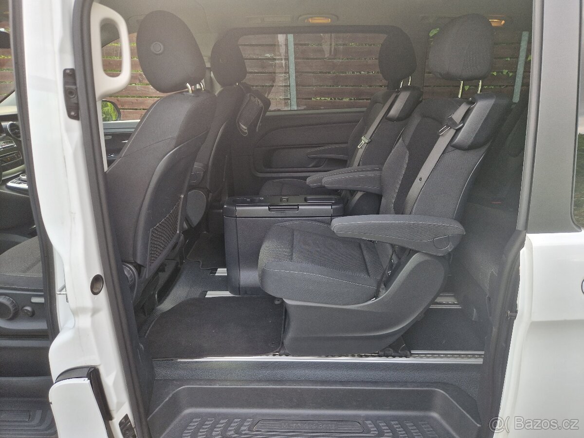V250D Long W447 7 míst - 15