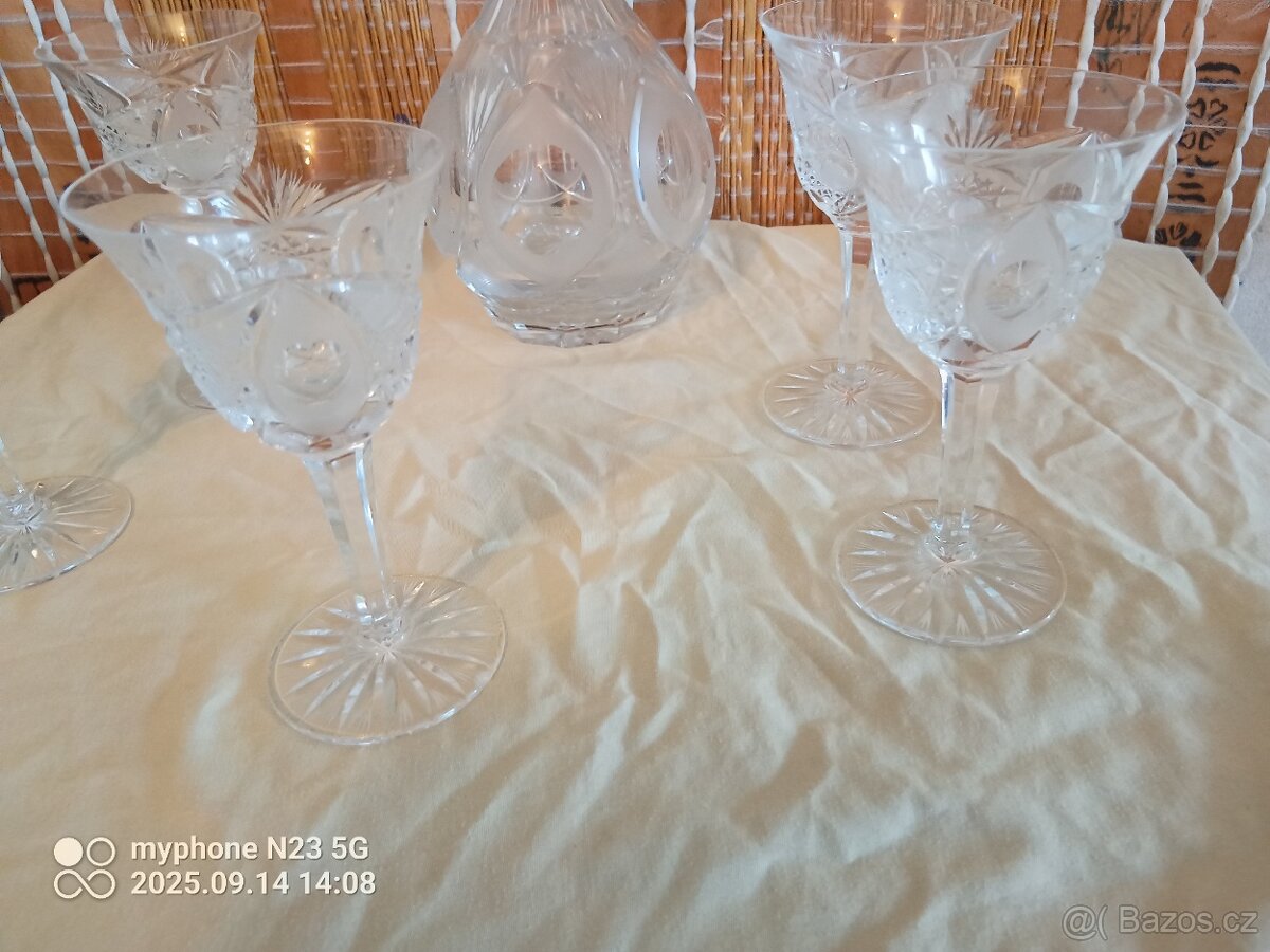 Retro kristalove sklo brus lisovane misy t vazy atd. - 15