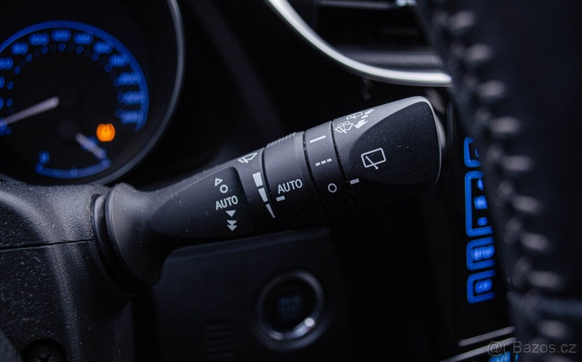 Toyota Auris 1.6i Automat LPG - 15