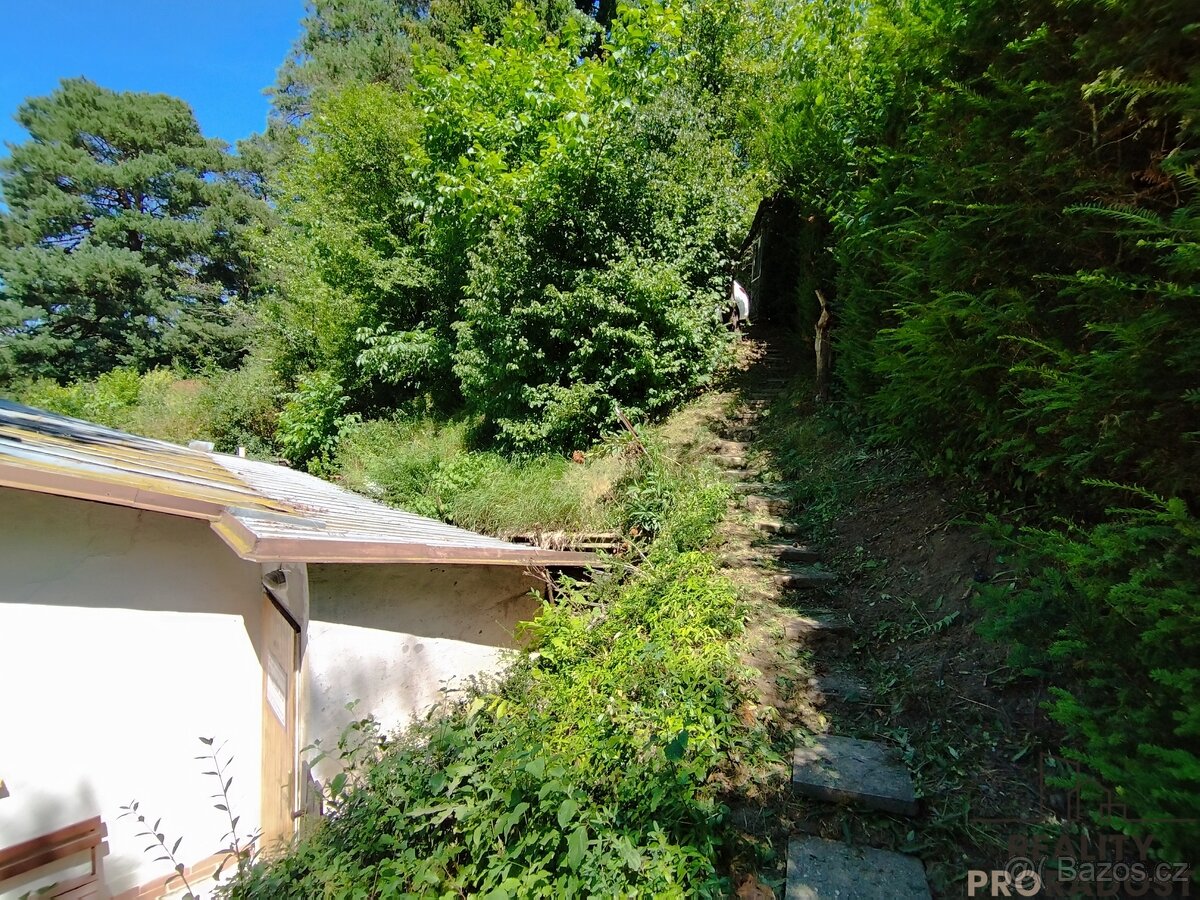 REZERVACE. Chata Příluky u Zlína - Kosov II na prodej. - 15