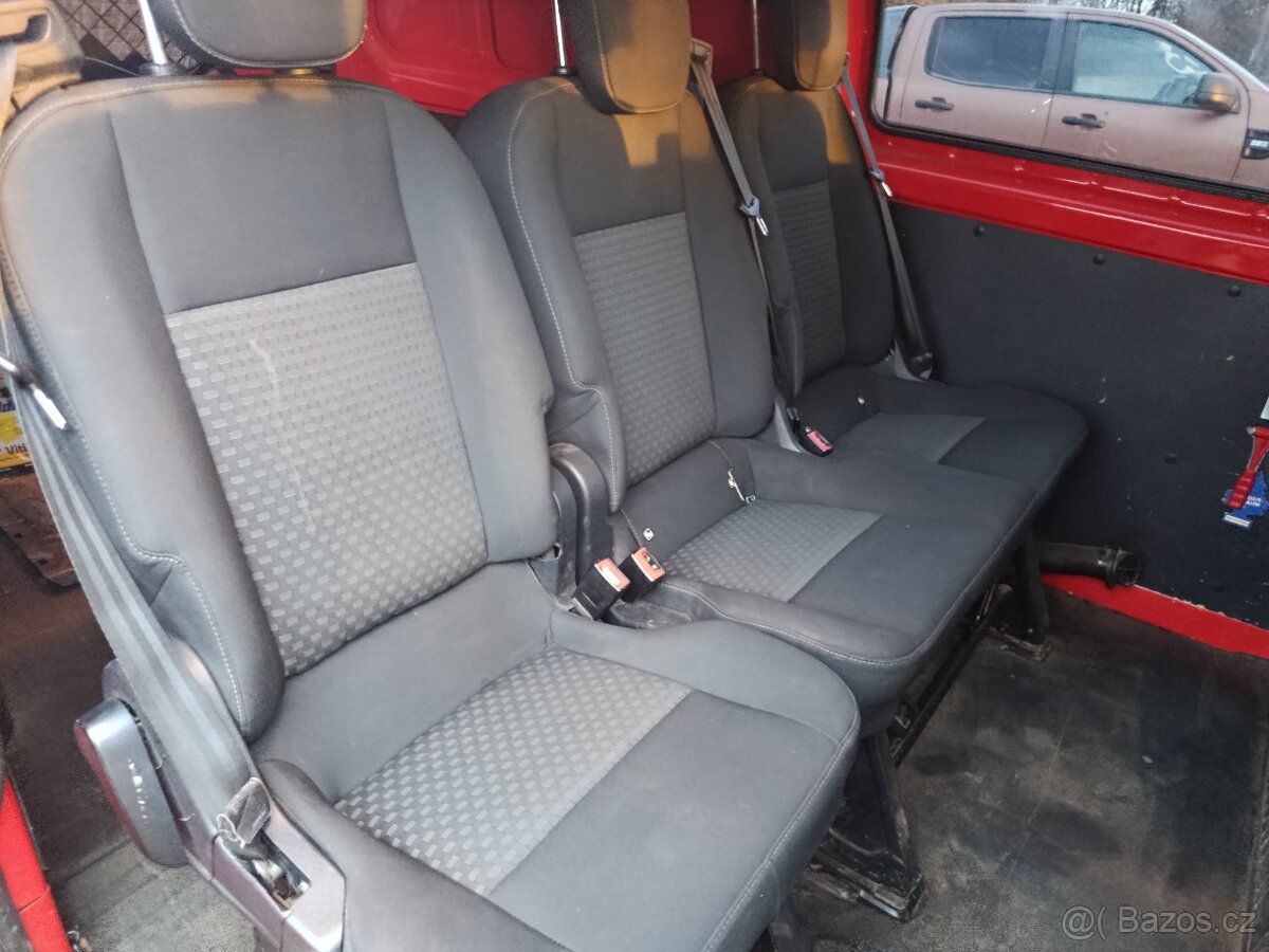 Ford Transit Custom 6 míst L2H1 - 15