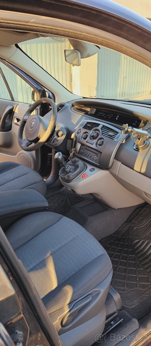 Prodám Renault Grand Scenic 1,9TDI,96Kw - 15