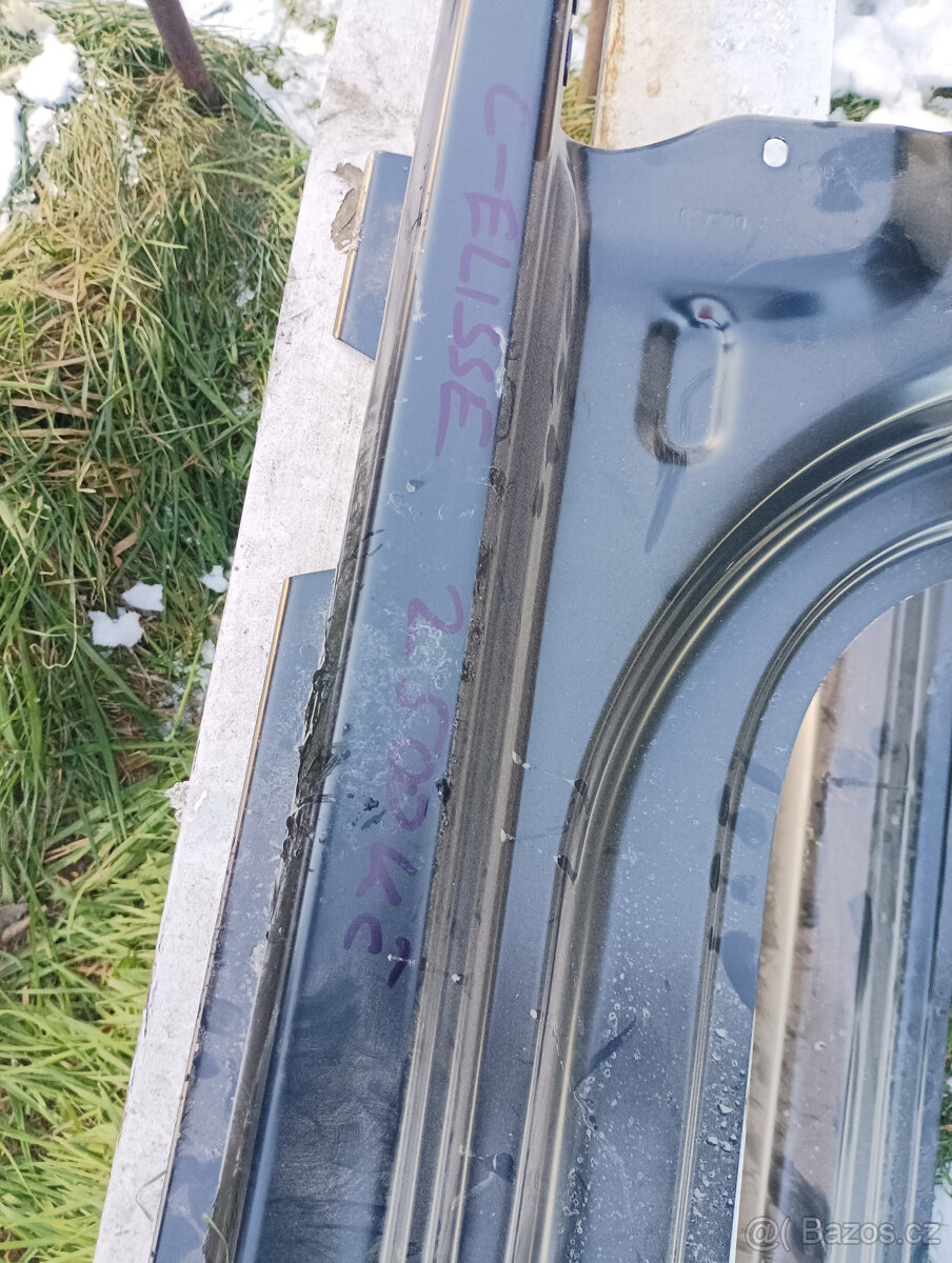 Prodám prah na škoda - 15