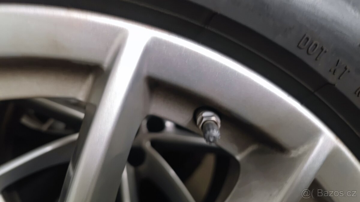 Alu kola BMW X3 X4 18" zima 225/60/18 - 15