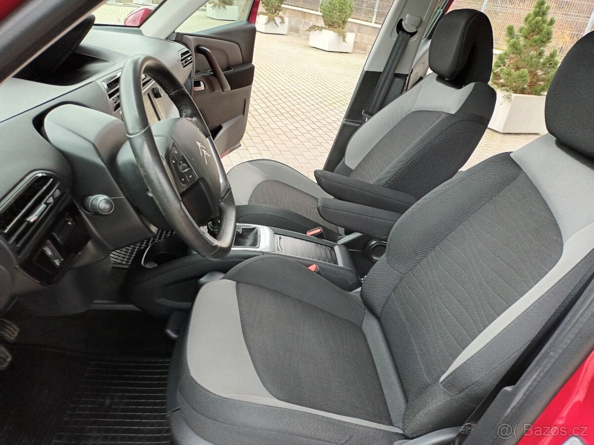 Citroën C4 Picasso 1,2 PT,81KW,DIGIKLIMA,KOLA - 15