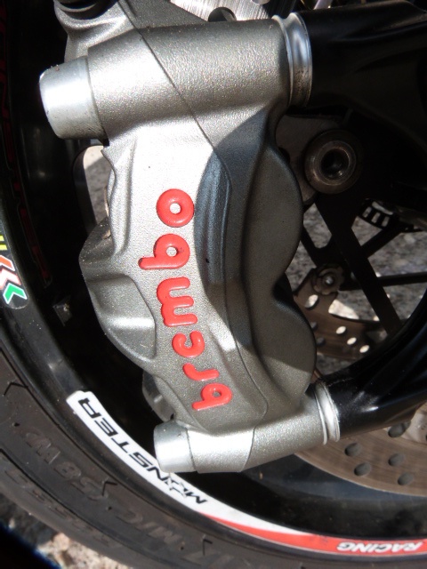 Ducati monster 1200 r - 15