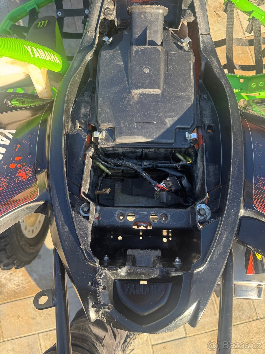 Yamaha YFM raptor 250r - 15