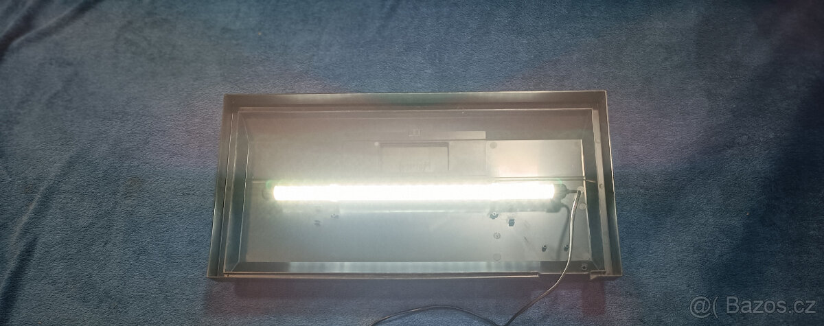 Akvárium 63 litrů s příslušenstvím - 15