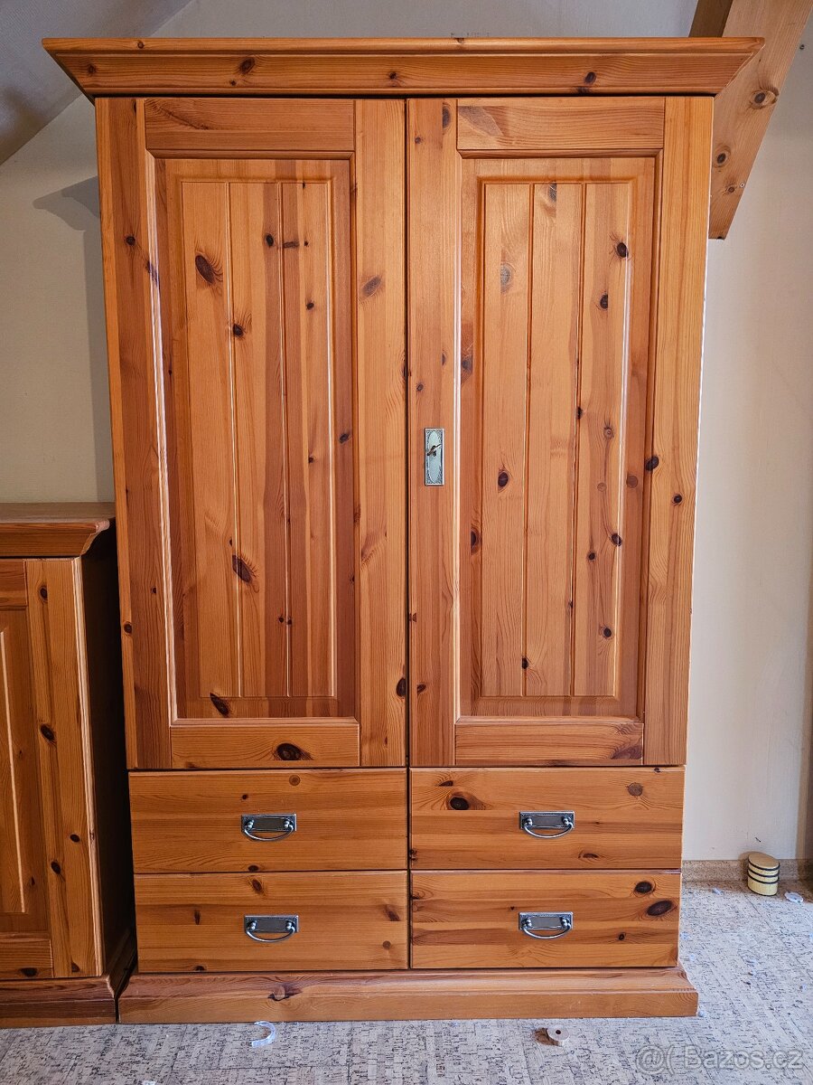 ..Zamluveno.. Ložnice Jitona Malta 2 x komoda - 15