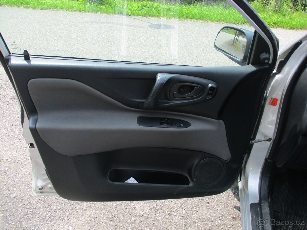 MITSUBISHI SPACE STAR - 1.3 i, dobrý stav - 15