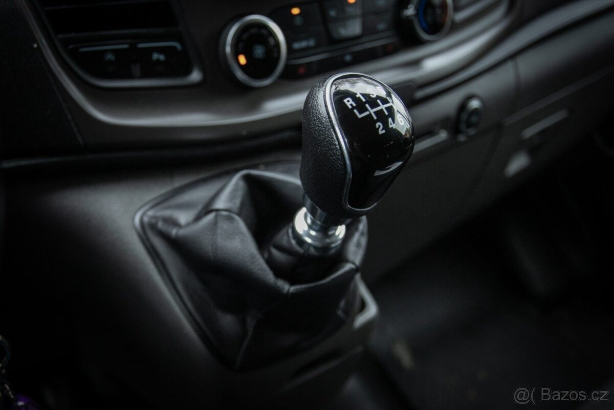 FORD Transit Custom 2.0 96kW 9-miestne 2018 - 15