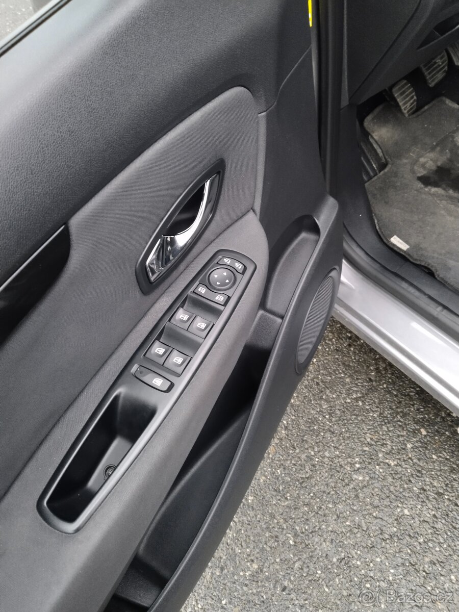 Renault Scenic 3 - 15