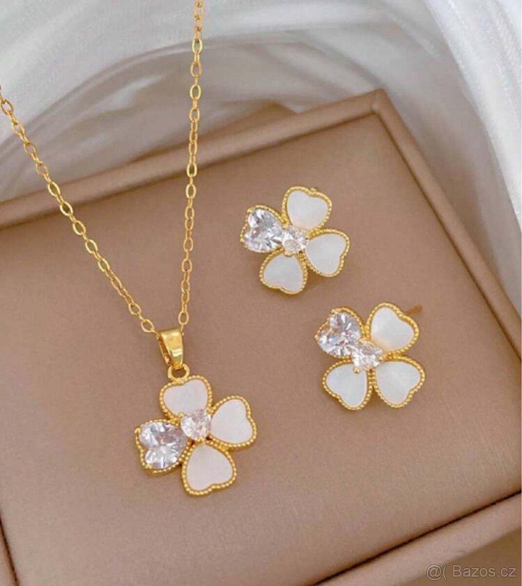 Elegantní dámské soupravy - 15