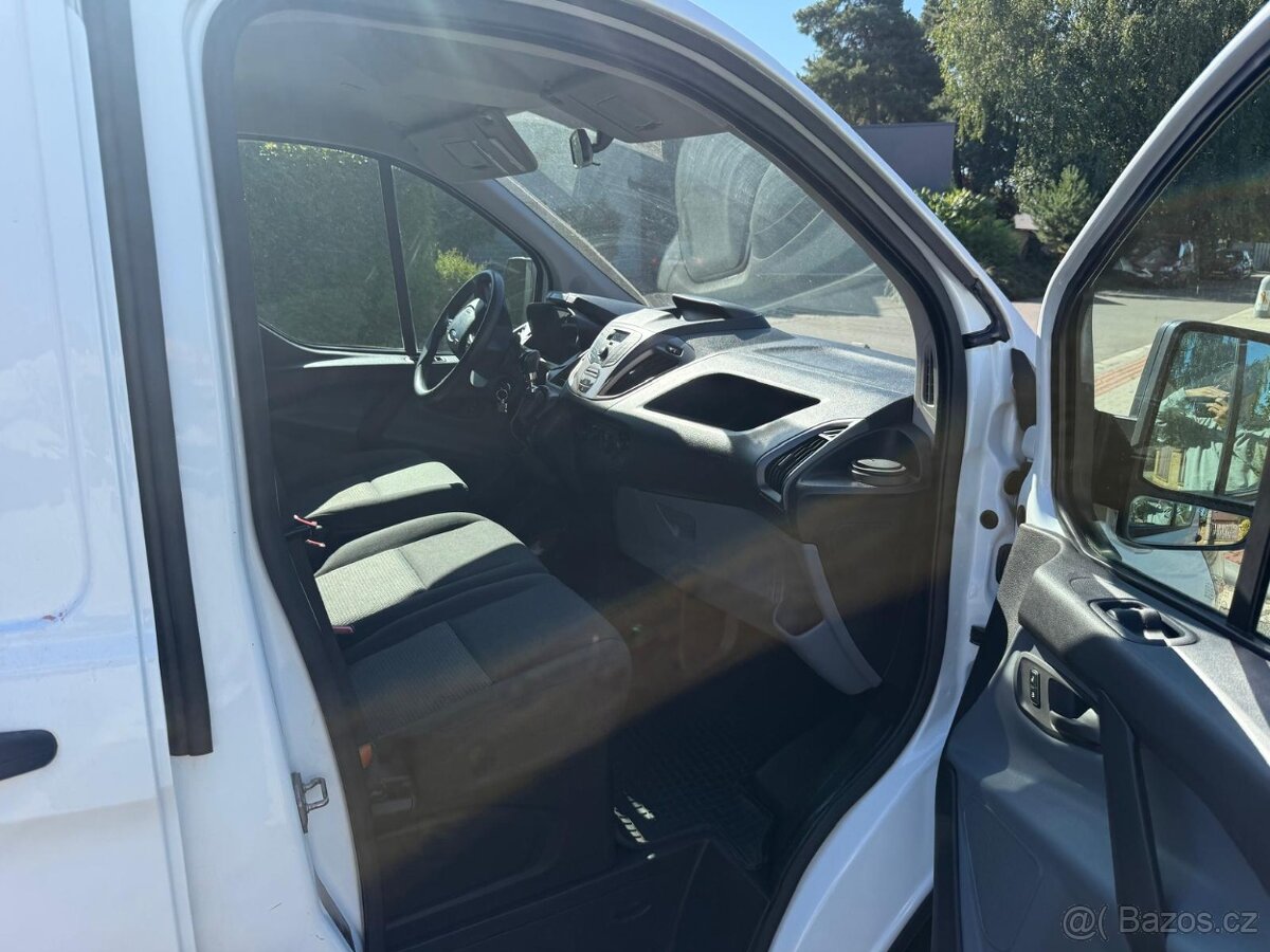 Ford Transit Custom - 15