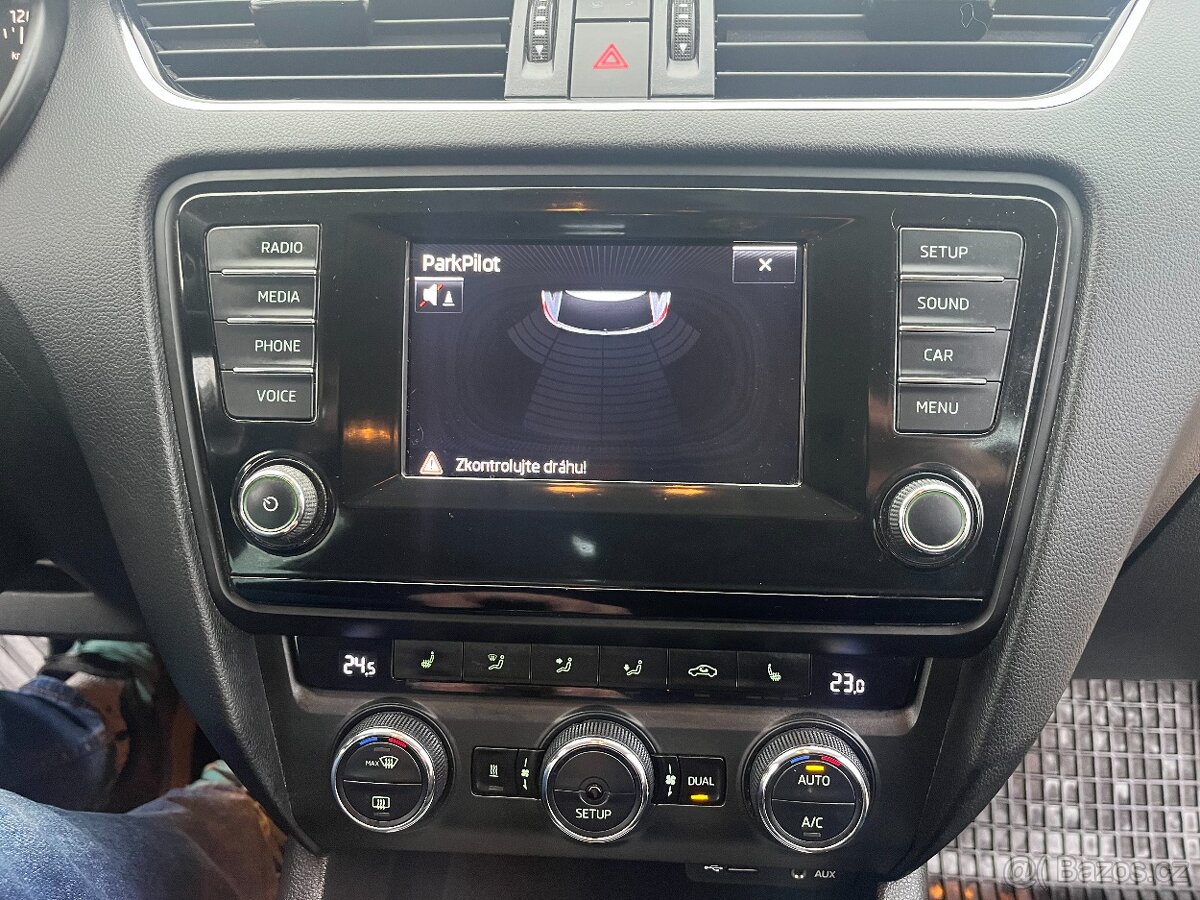 Škoda Octavia 1,6TDi 4x4 - 15