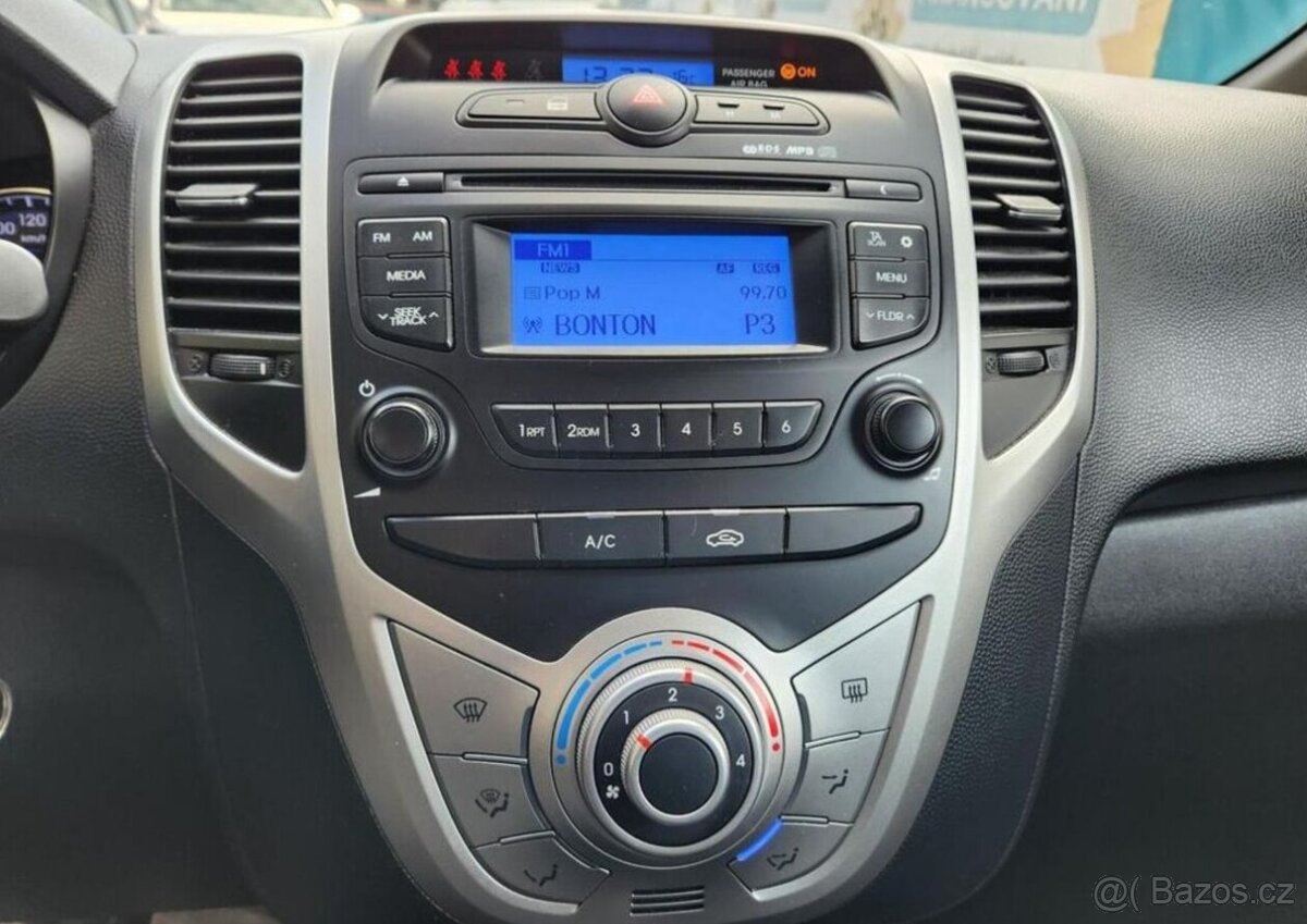 Hyundai ix20 1.4-1.MAJITEL-KLIMA-FACELIFT - 15