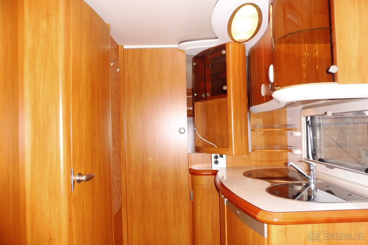 Hobby 495 Excellent 495 UL R.V. 2007 Mover - 15