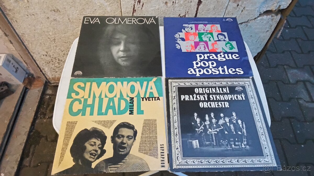 Měděné talire,sklo ,obraz, Lp desky - 15