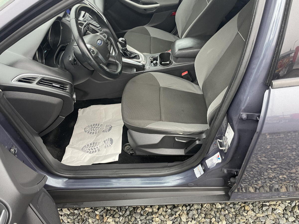 ++Ford Focus 1.6i 16V 120PS LPG HATCHBACK++ - 15