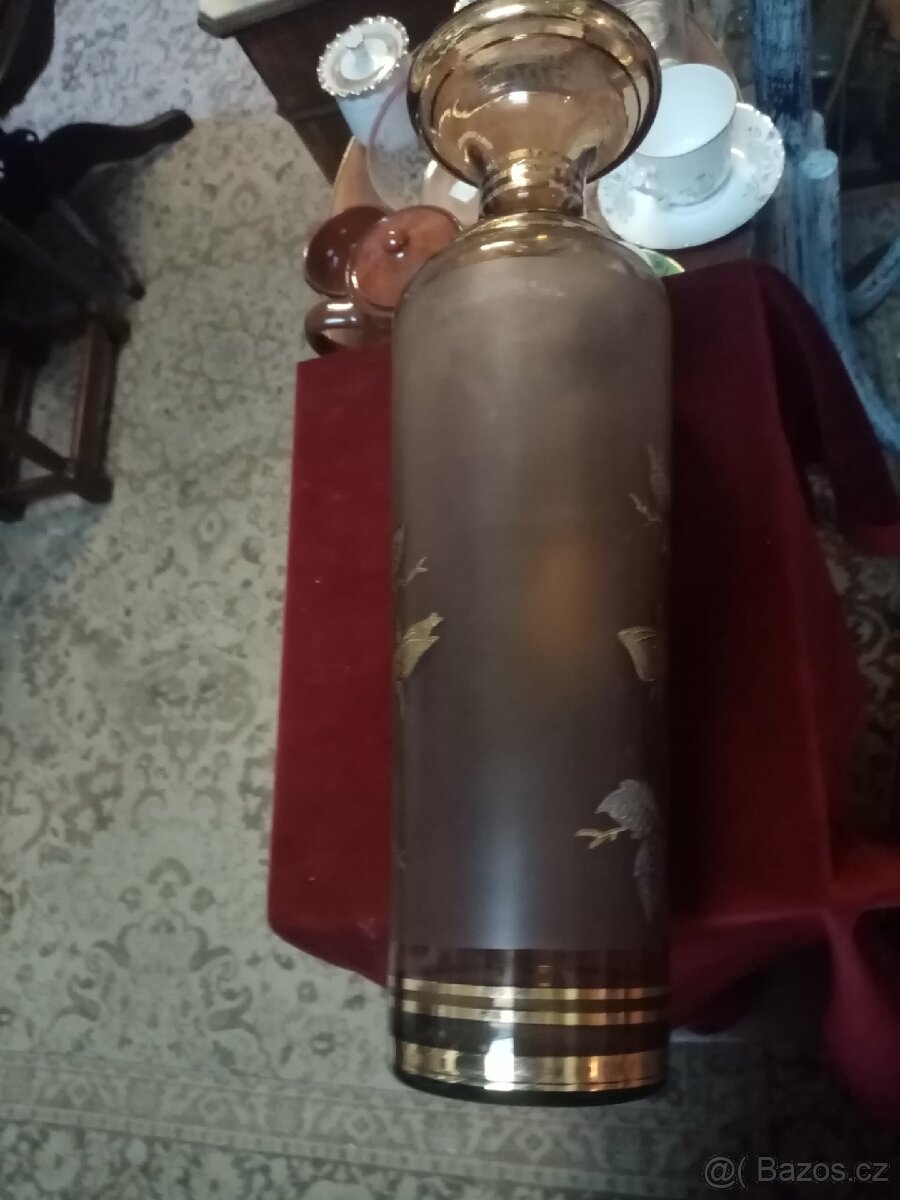 Starožitná skleněná váza - 15