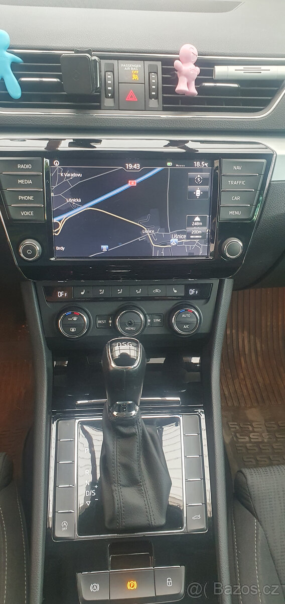 Škoda Superb, 2.0 TDI 110kW / DSG / Navi / TOP stav - 15